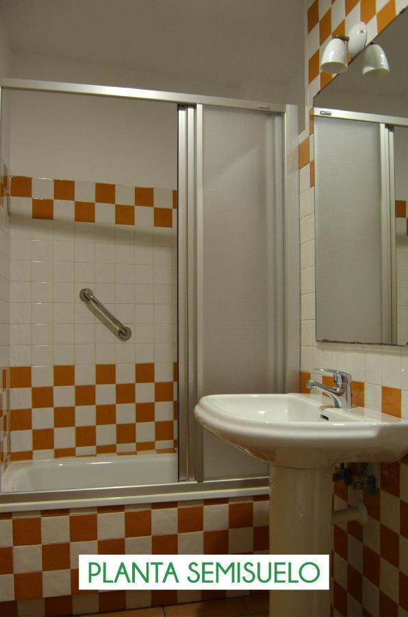 Hotel Hostal Dona Antonia Punta Umbría Esterno foto
